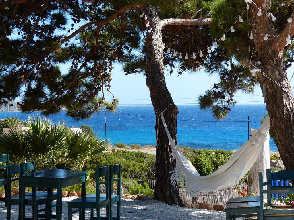 Kathys Island Retreat Apart otel Adia Dış mekan fotoğraf