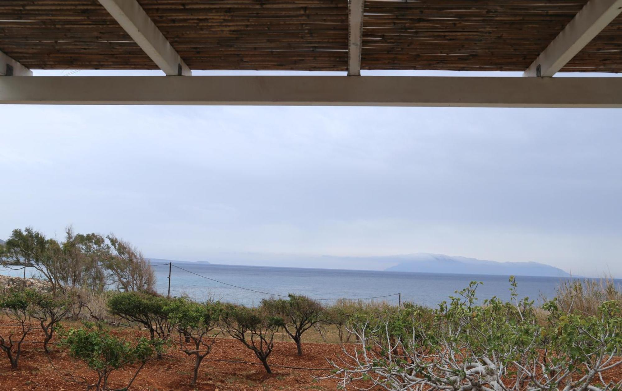 Kathys Island Retreat Apart otel Adia Dış mekan fotoğraf
