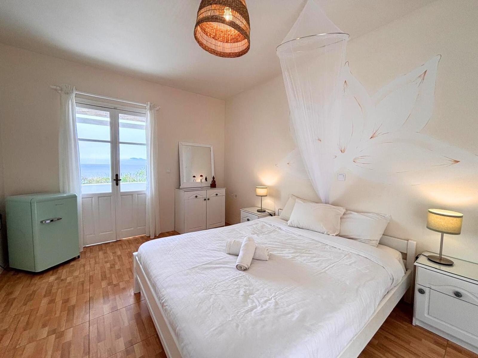 Kathys Island Retreat Apart otel Adia Dış mekan fotoğraf